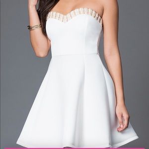 White strapless dress